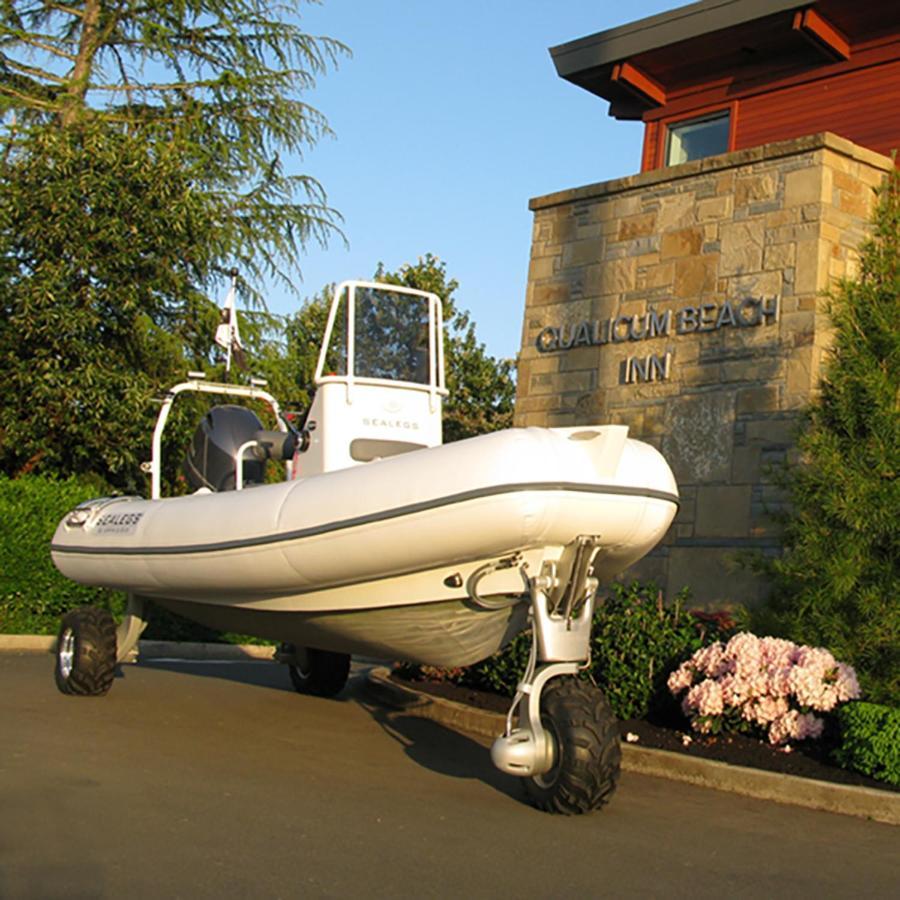 Qualicum Beach Inn Exteriör bild